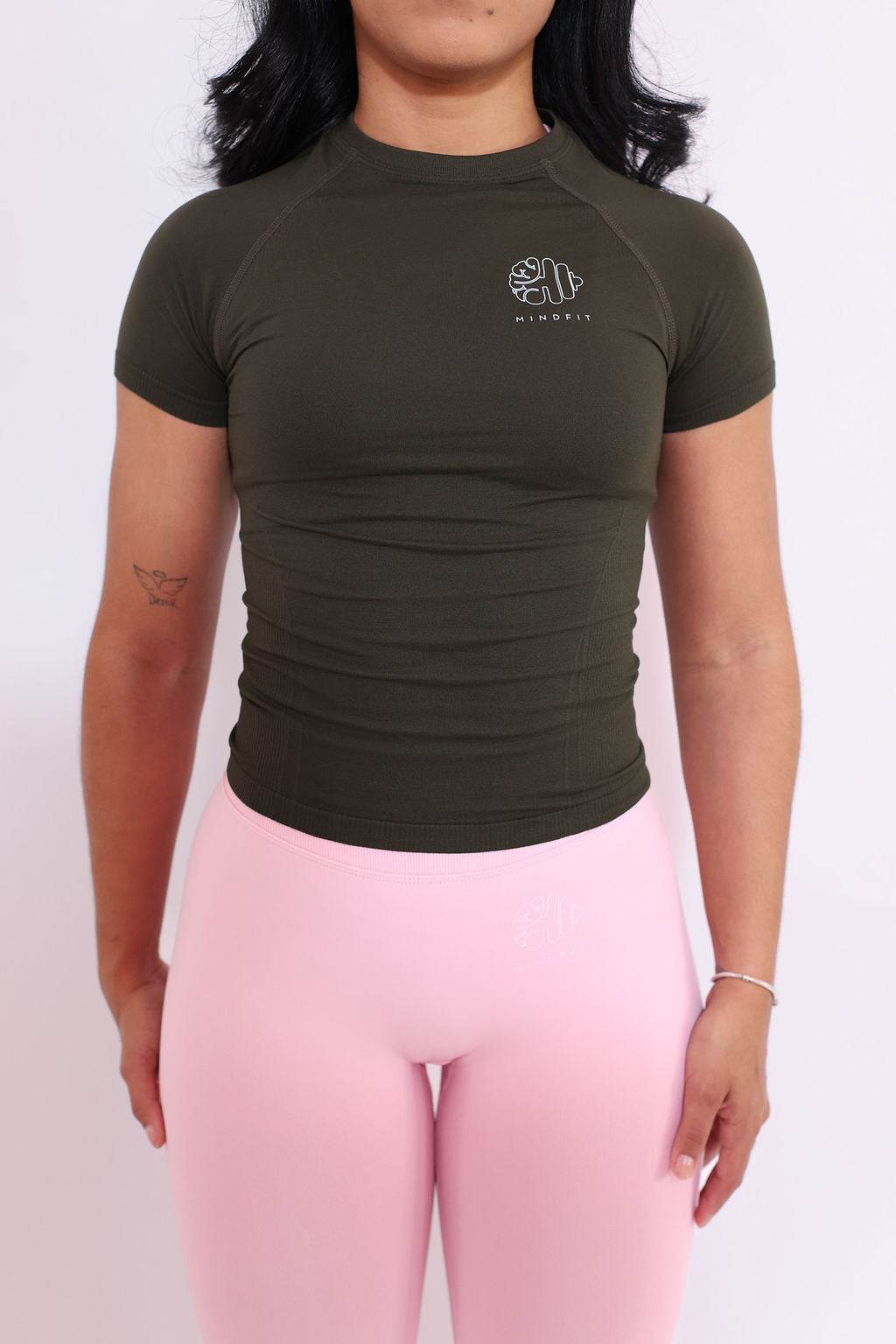 GYM ESSENTIALS DARK GREEN