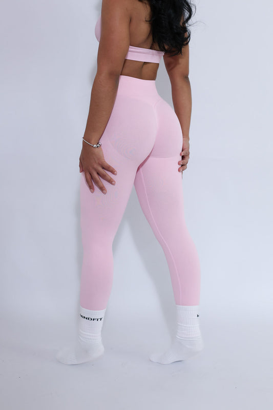 ESSENTIAL LEGGINGS